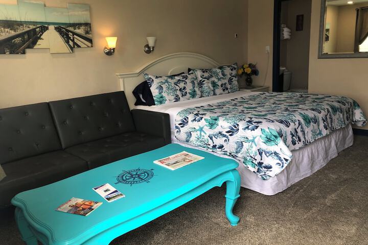 Room 16 of 29