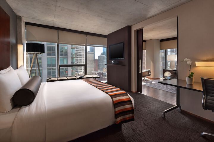 Room 35 of 49