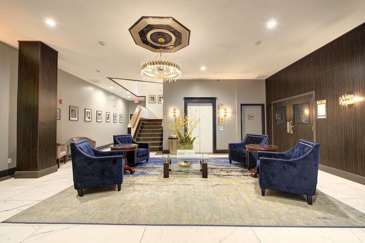 The Roslyn Tapestry Collection by Hilton