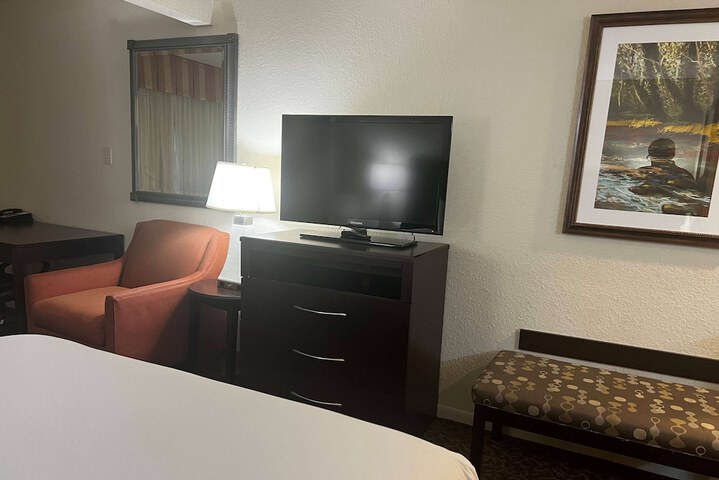 Room 29 of 45