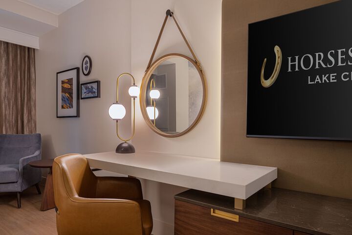 Room 8 of 29