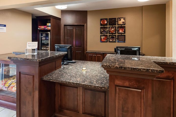 Best Western Plus Wausau / Rothschild Hotel