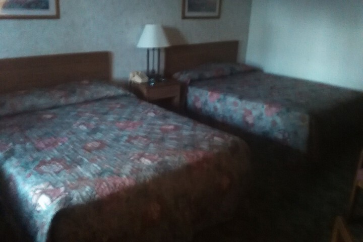 Room 8 of 42