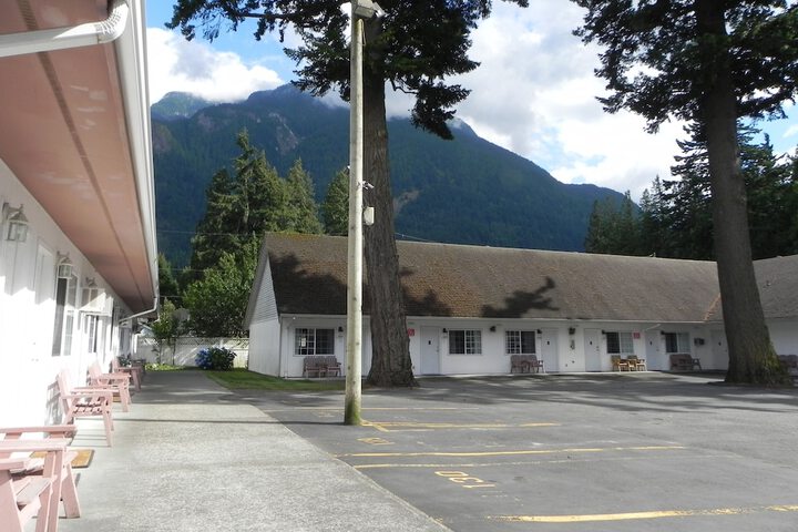 Skagit Motor Inn