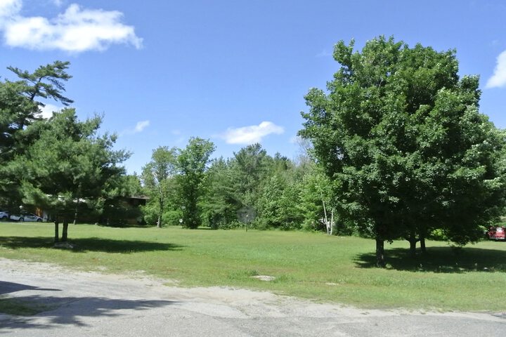 Property Grounds 12 of 12