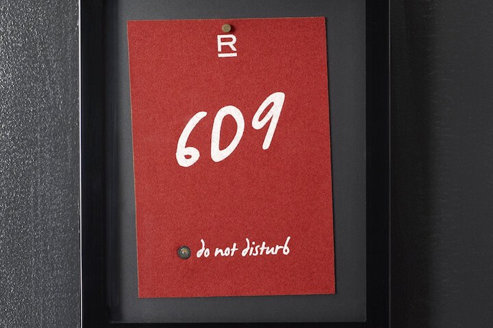 Room 21 of 62