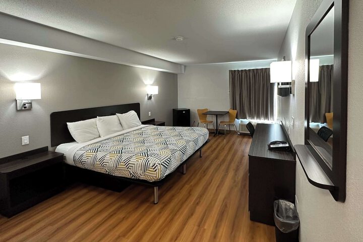 Room 55 of 67