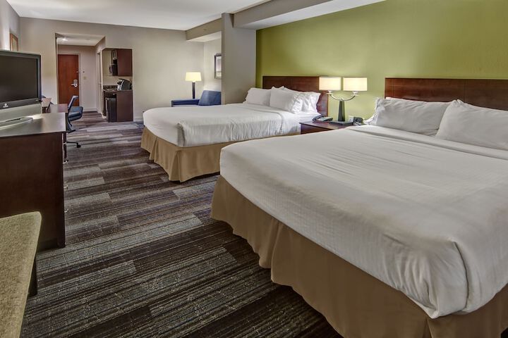 Holiday Inn Express Hotel & Suites Cookeville by IHG