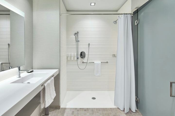 AC Hotel Auburn
