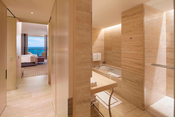 The St. Regis Bal Harbour Resort