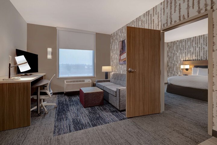 Room 45 of 93