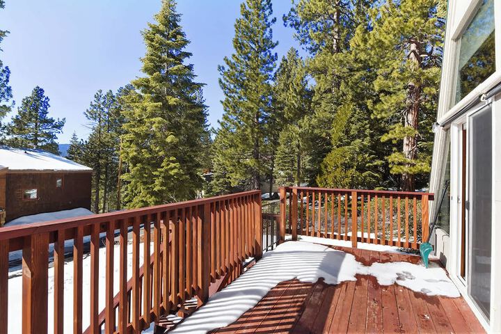 Beautiful Mountain Getaway