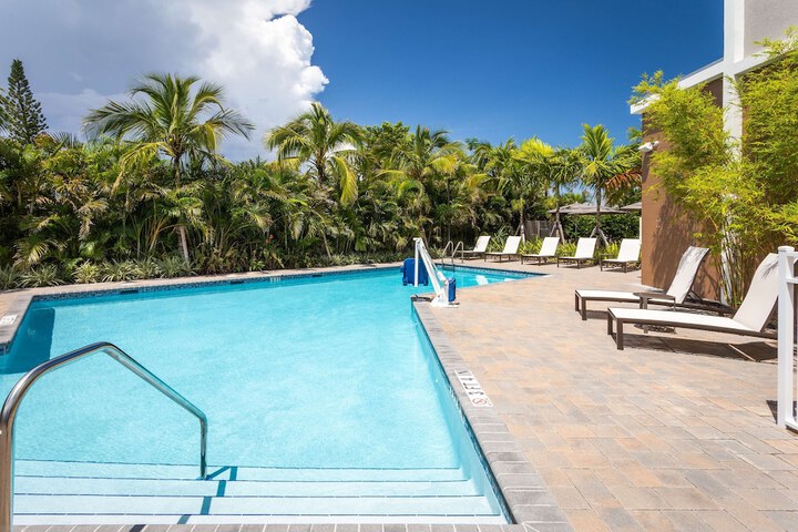 Pool 3 of 35