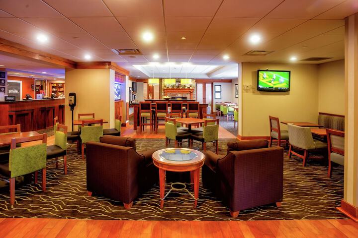Hampton Inn Wheeling