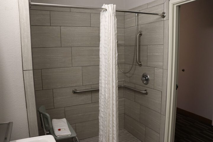 Microtel Inn & Suites by Wyndham Columbus / Near Fort Benning