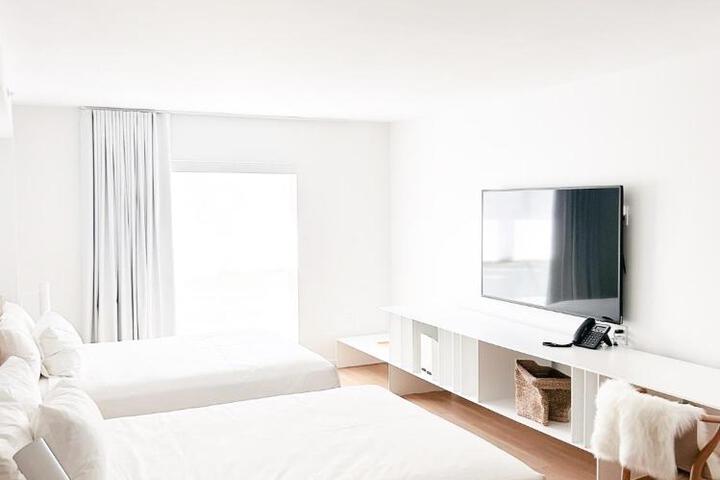 Beach Haus Residences