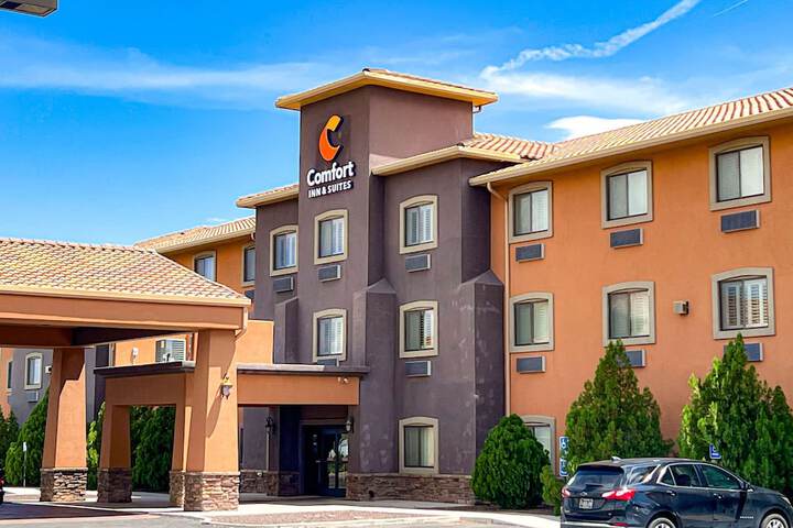 Hotel 3 of 35