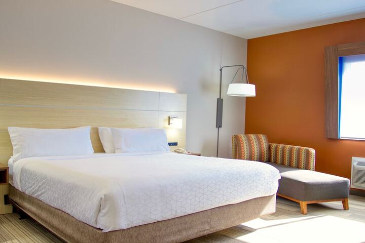 Room 20 of 42