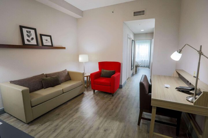 Room 18 of 46