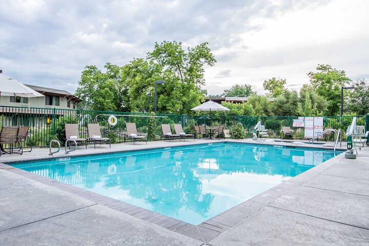 Pool 7 of 52
