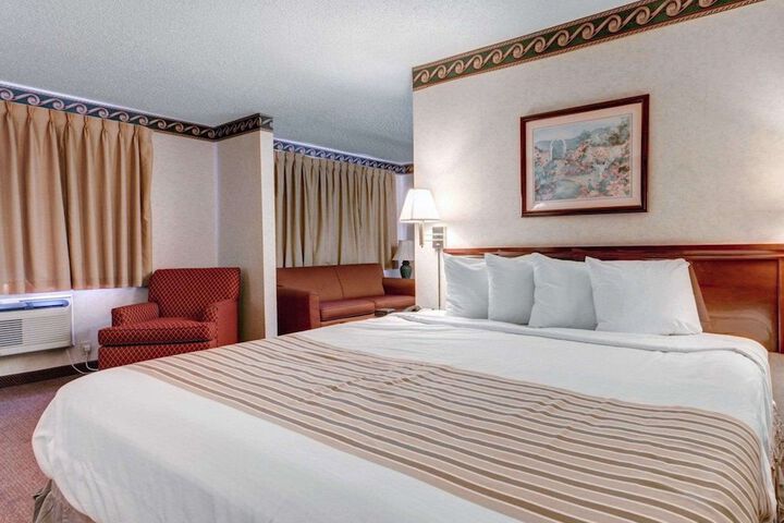 Room 15 of 31