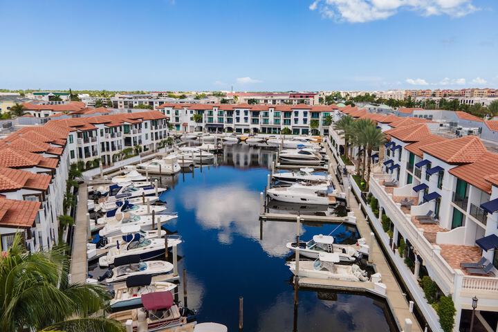 Naples Bay Resort & Marina