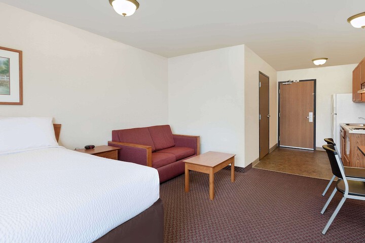 Room 21 of 36