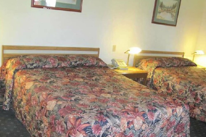 Room 20 of 29