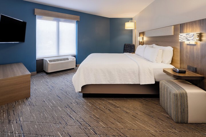 Holiday Inn Express & Suites Flowood by IHG