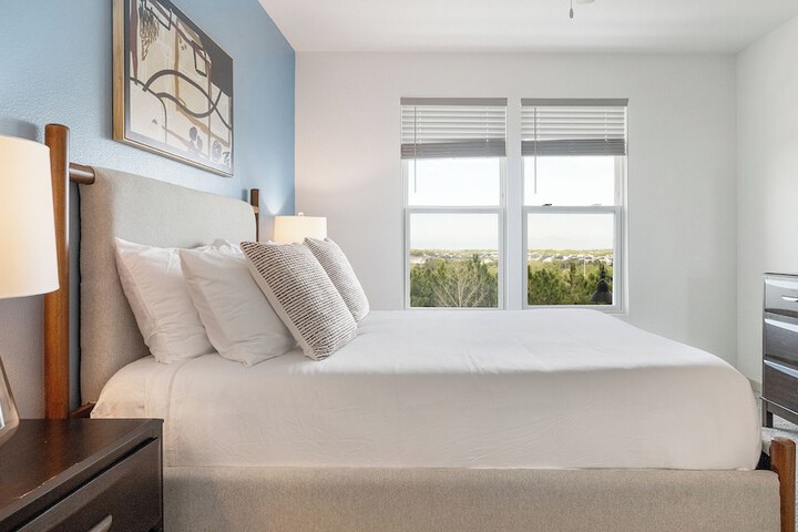 Landing Furnished Apartments near Lake Apopka
