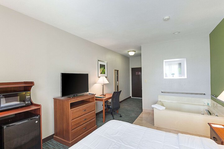 Room 14 of 29