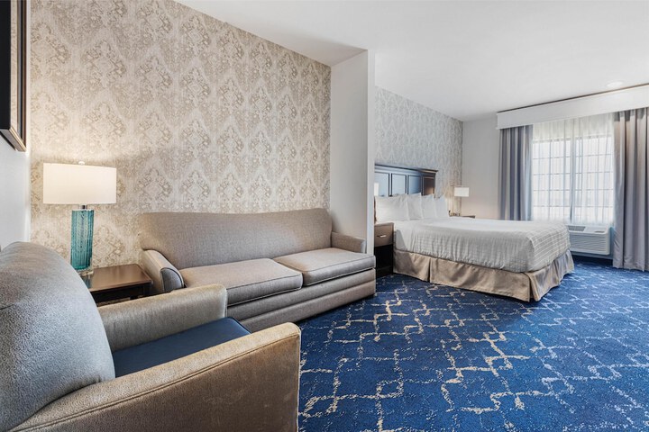 Best Western Plus New Richmond Inn & Suites
