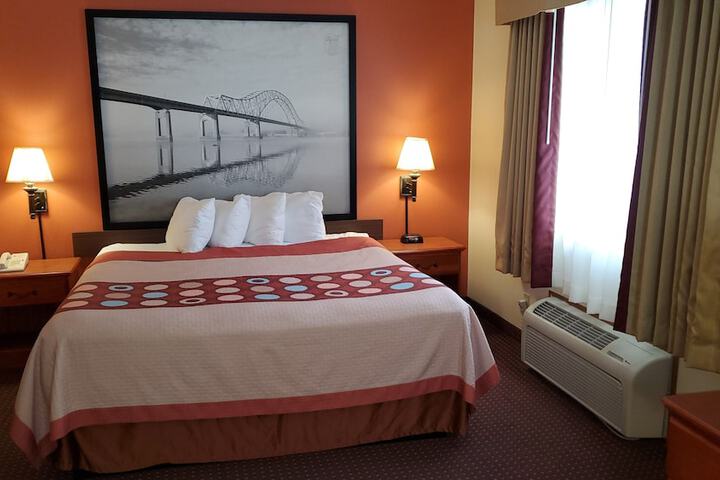 Room 41 of 62