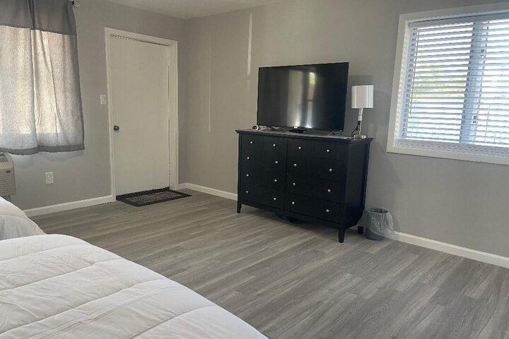 Room 16 of 20