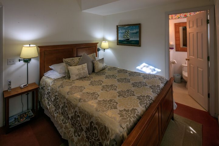 Room 48 of 95