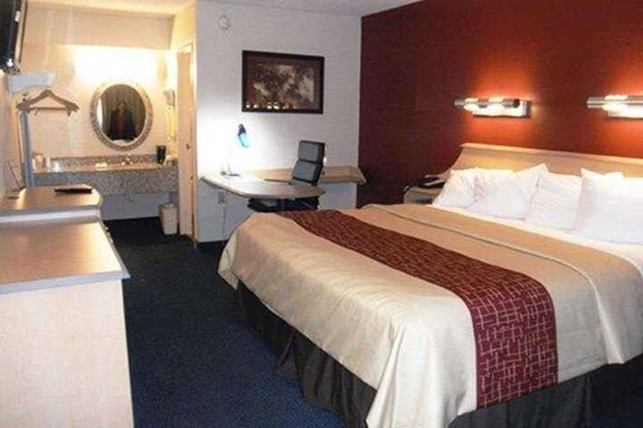 Room 5 of 5