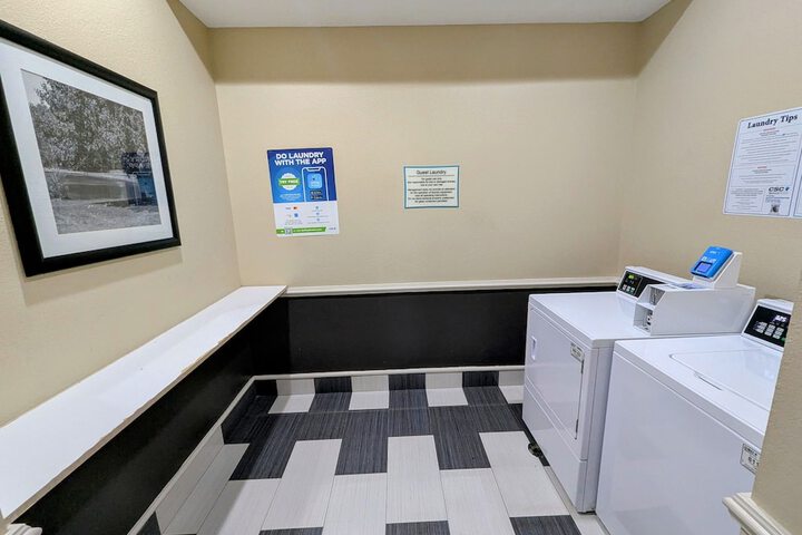 La Quinta Inn & Suites by Wyndham Prattville
