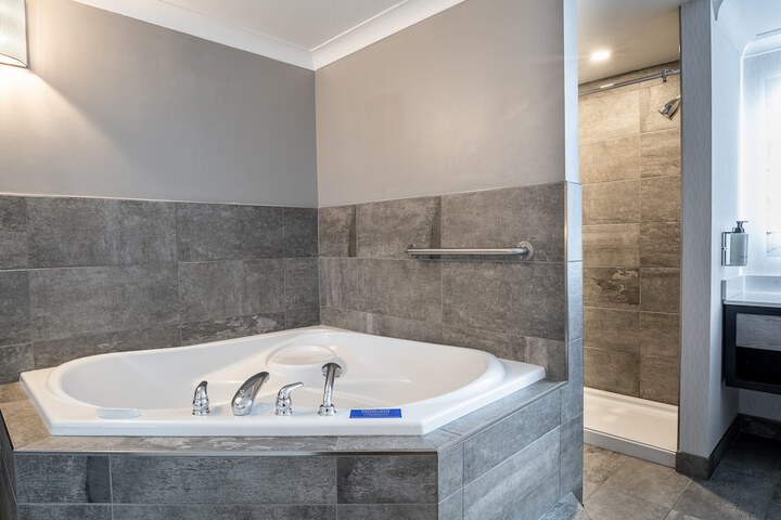 Crowne Plaza Moncton-Downtown by IHG