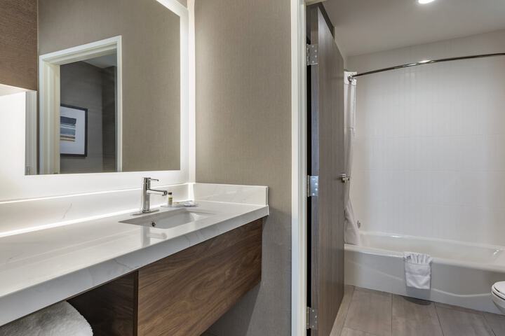Staybridge Suites Dallas Grand Prairie by IHG