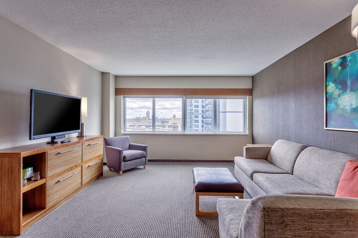 Hyatt Place Minneapolis Downtown