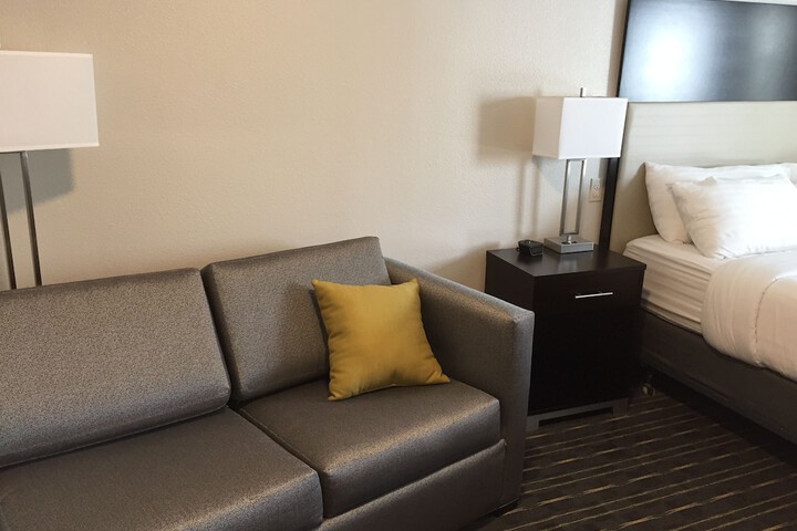 Room 34 of 42