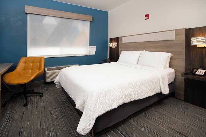 Holiday Inn Express Hotel & Suites Canyon by IHG