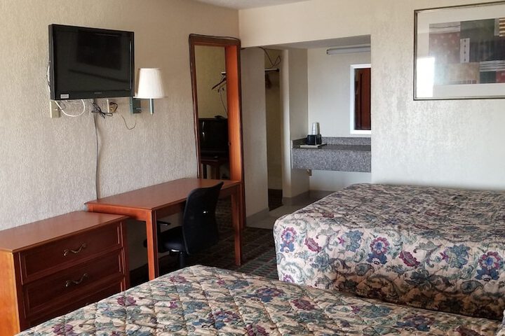Executive Inn