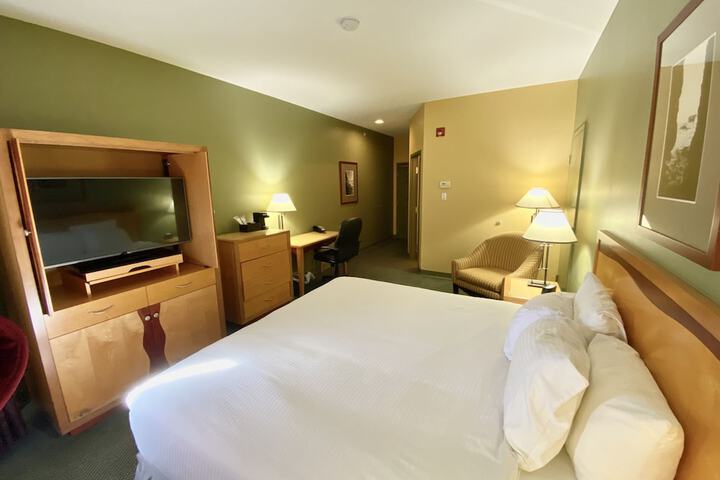Room 20 of 85