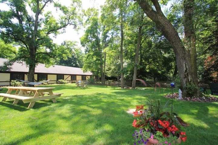 Property Grounds 33 of 47