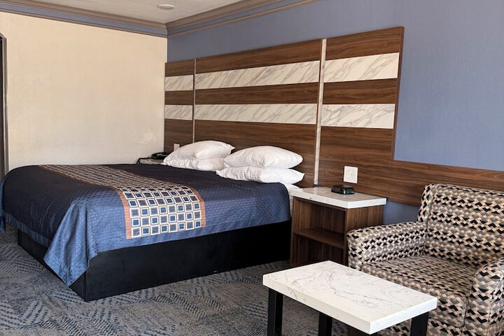 Americas Best Value Inn & Suites Alvin Houston