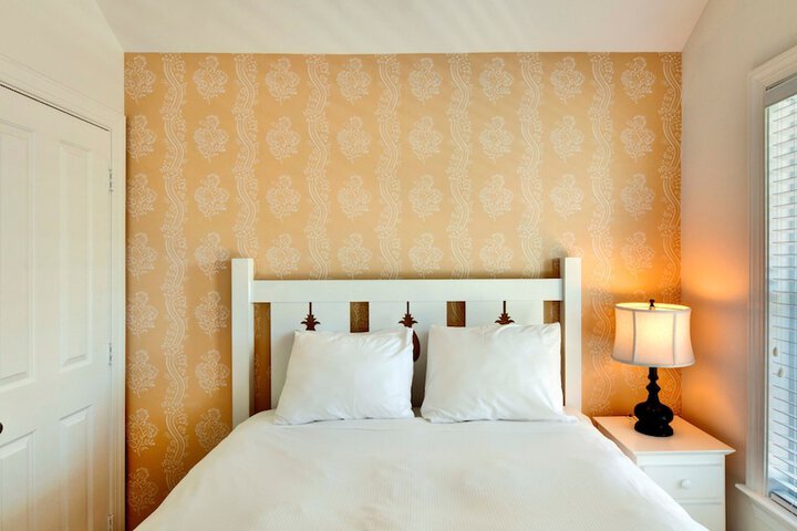 Room 43 of 87