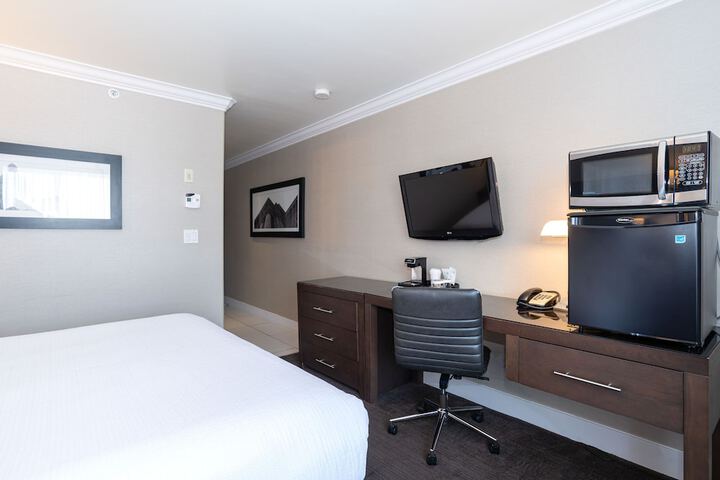 Room 21 of 60