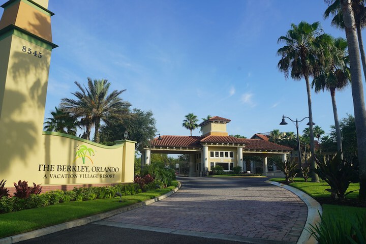 Hotel 3 of 72