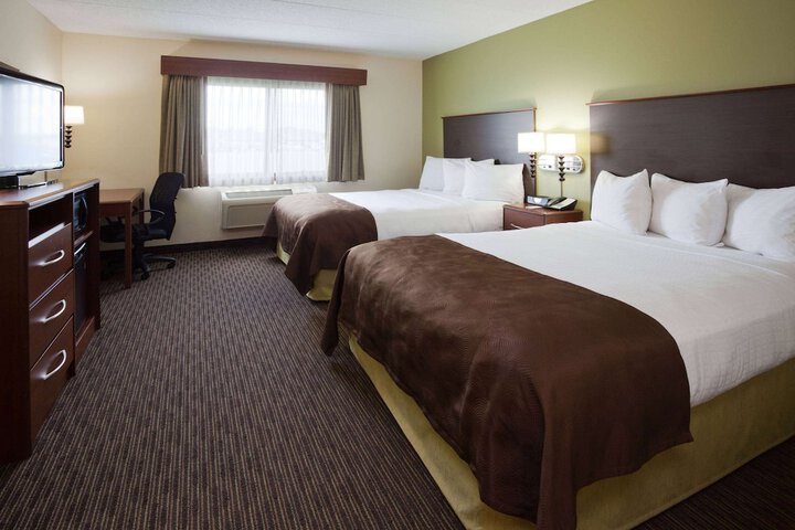 Room 15 of 25